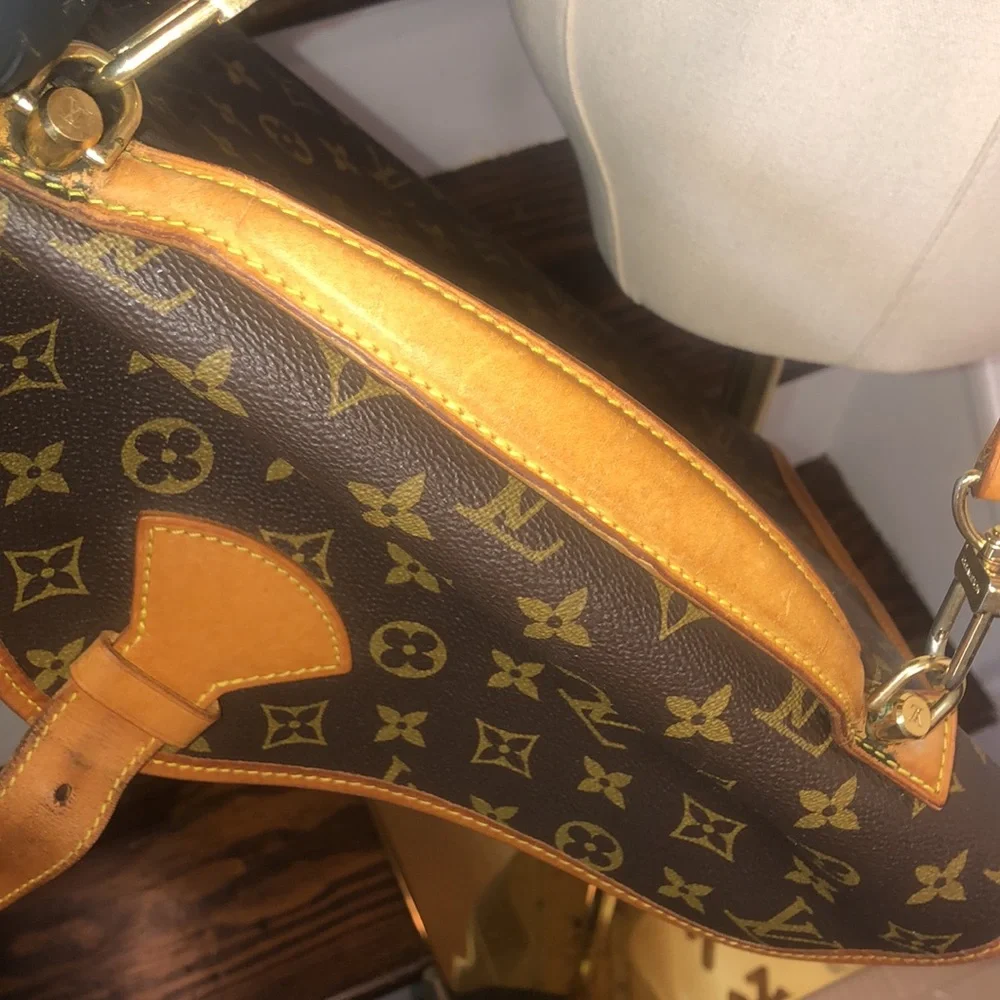 LOUIS VUITTON Monogram Beverly GM Laptop Work Monogram Bag additional photos